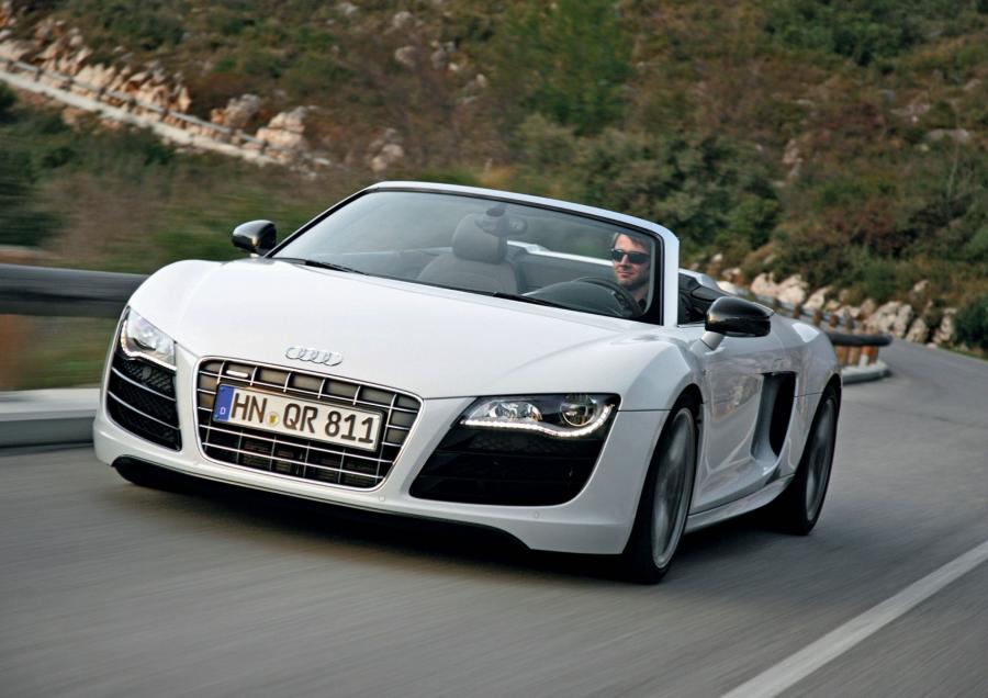  Audi R8 Spyder 5.2 FSI Quattro 2010 года  (WW) (фото 50 из 79)